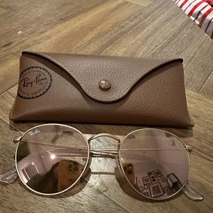 Ray-Ban metal round sunglasses